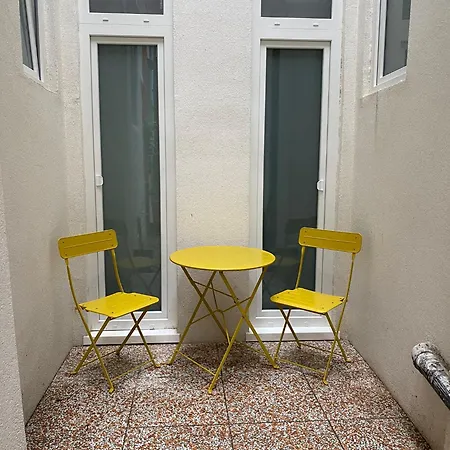 Apartment Urban Oasis *
