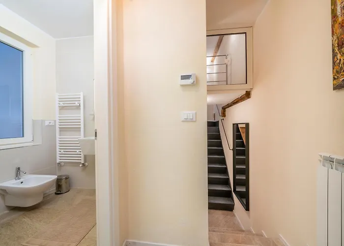 Appartamento Urban Oasis, Home-triest Com *